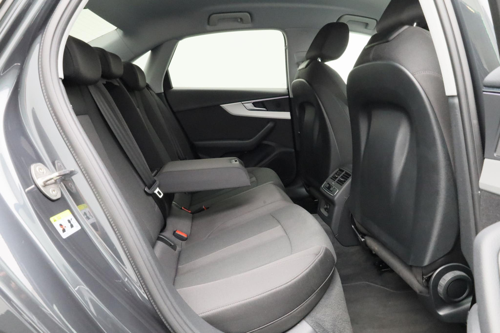 Audi A4 (R787SX) met abonnement
