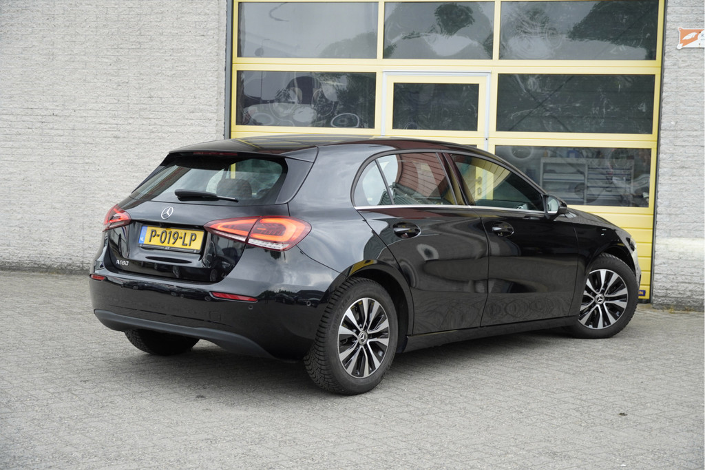 Mercedes-Benz A-Klasse (P019LP) met abonnement