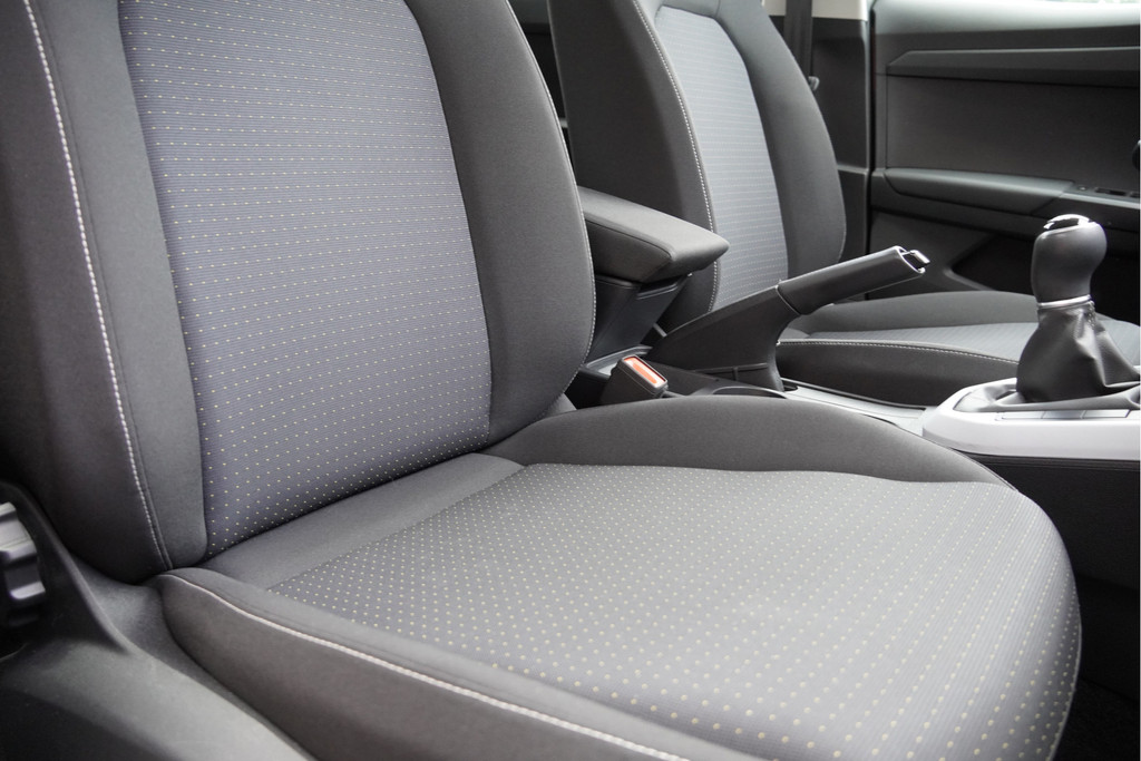 Seat Arona (S786GP) met abonnement