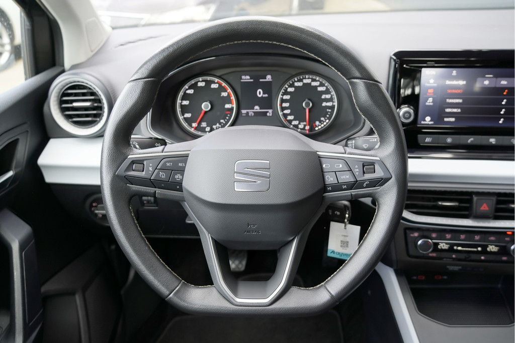 Seat Arona (S786GP) met abonnement