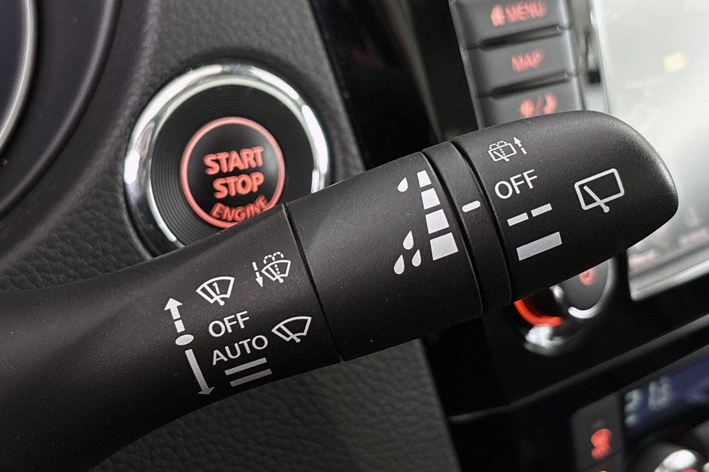 Nissan QASHQAI (H245RJ) met abonnement