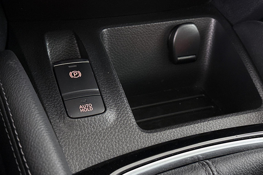 Nissan QASHQAI (H245RJ) met abonnement