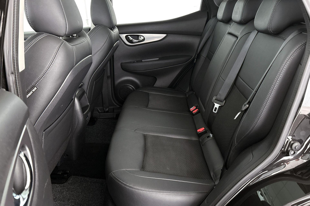 Nissan QASHQAI (H245RJ) met abonnement