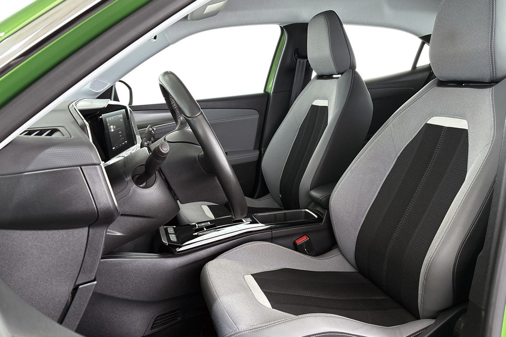 Opel Mokka-e (KJB88V) met abonnement