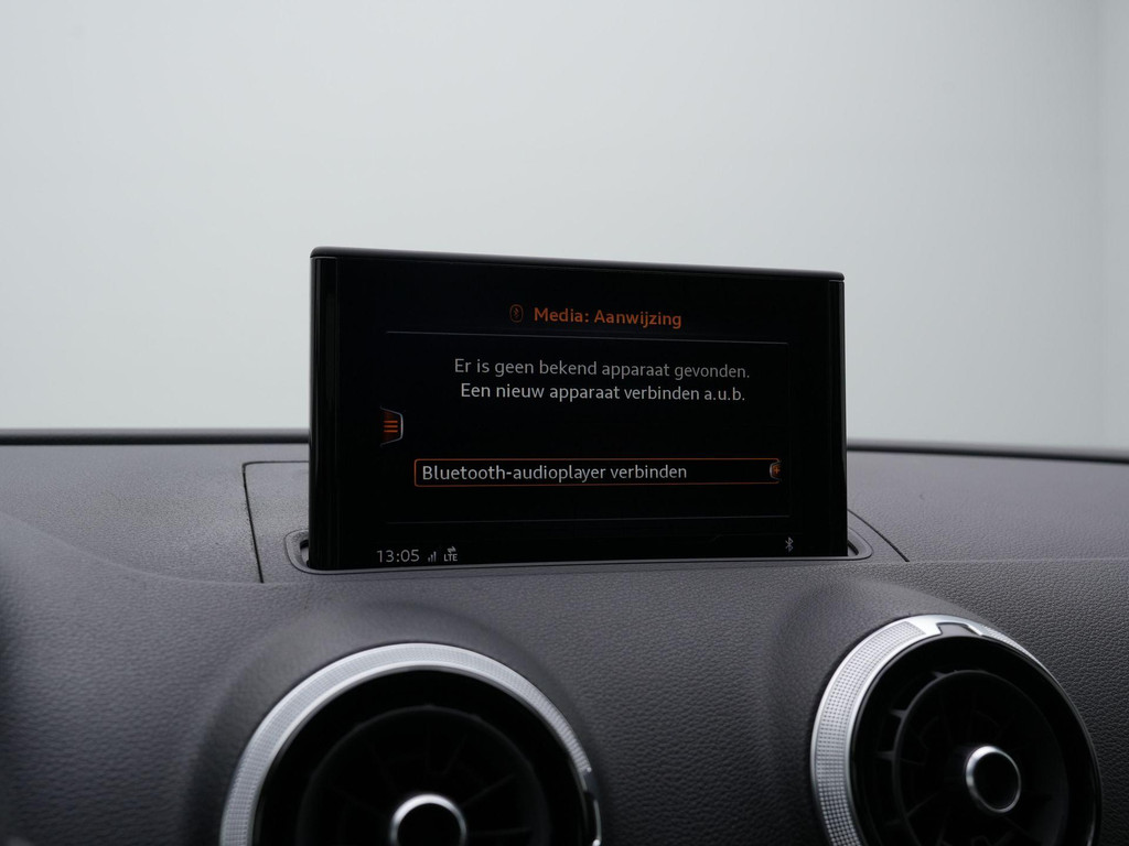 Audi A3 (H944VK) met abonnement