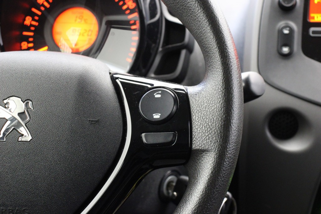 Peugeot 108 (L710BS) met abonnement