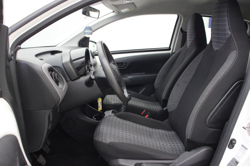 Peugeot 108 (L710BS) met abonnement