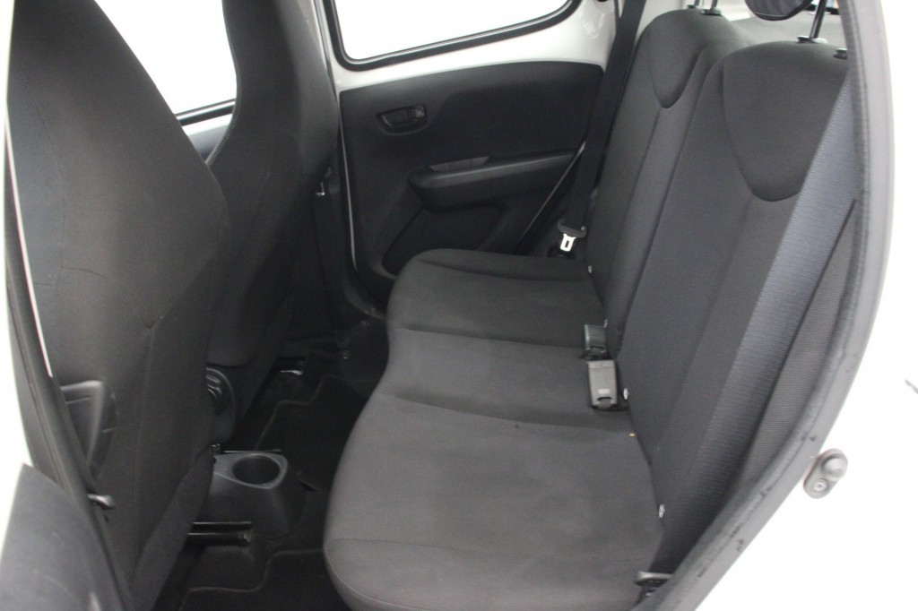 Peugeot 108 (L710BS) met abonnement