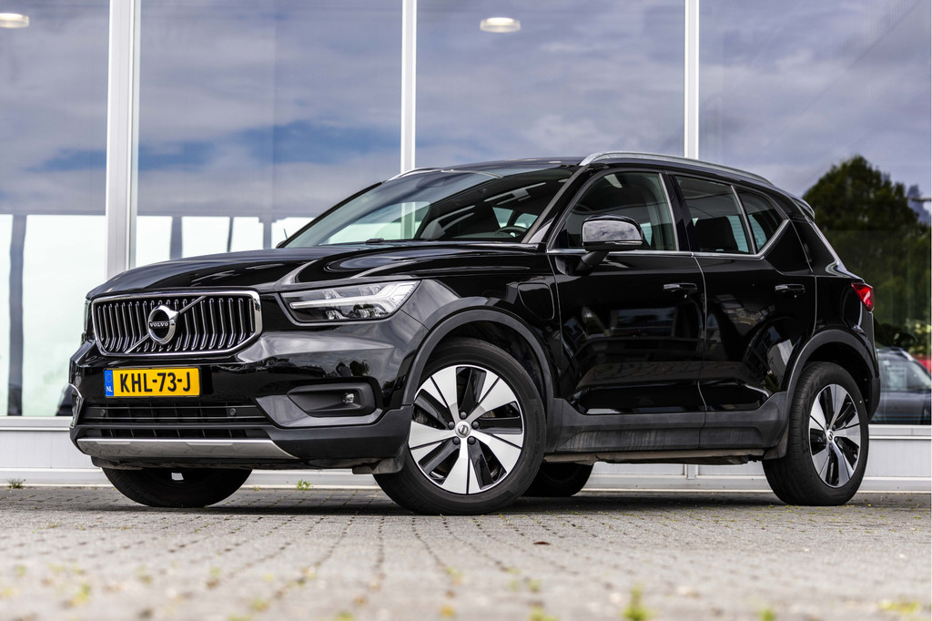 Volvo XC40 (KHL73J) met abonnement