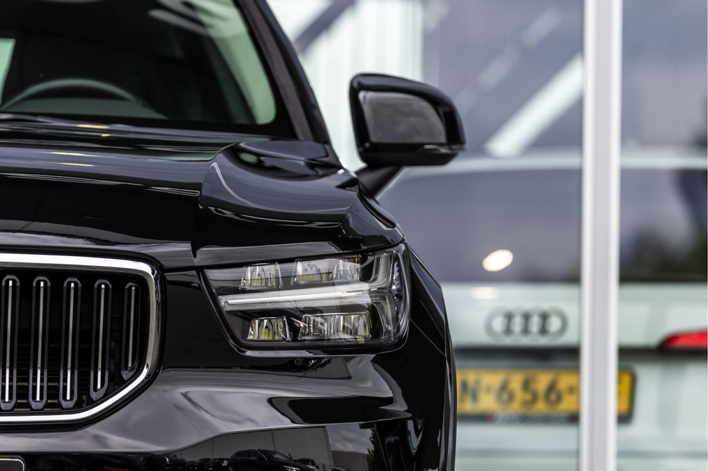 Volvo XC40 (KHL73J) met abonnement