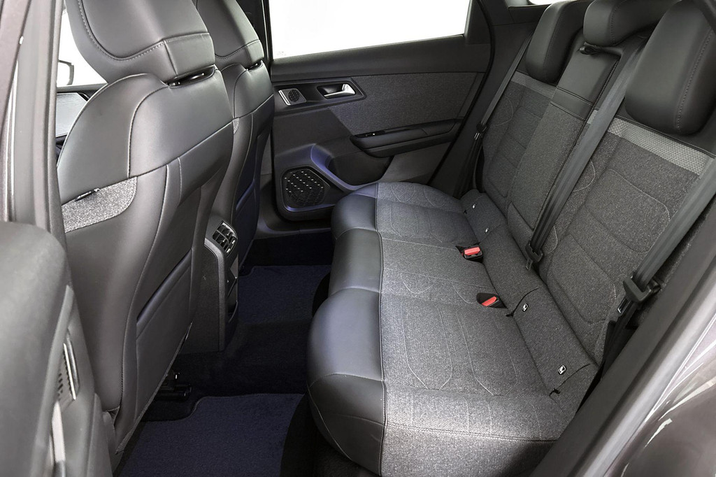 Citroën C5 X (KJS92V) met abonnement