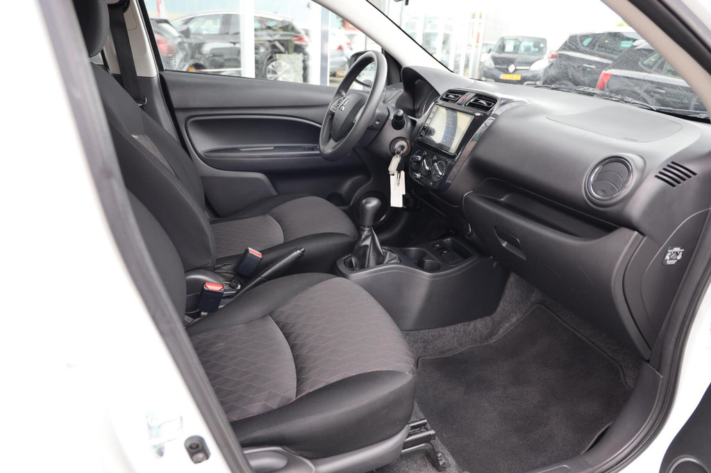 Mitsubishi Space Star (L261DH) met abonnement