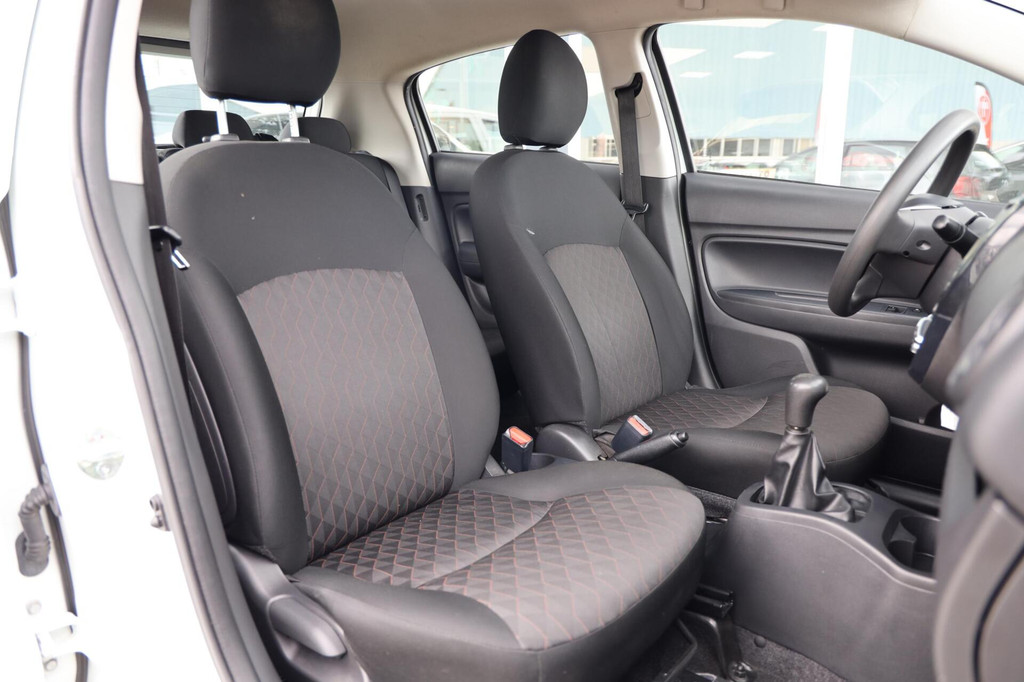 Mitsubishi Space Star (L261DH) met abonnement