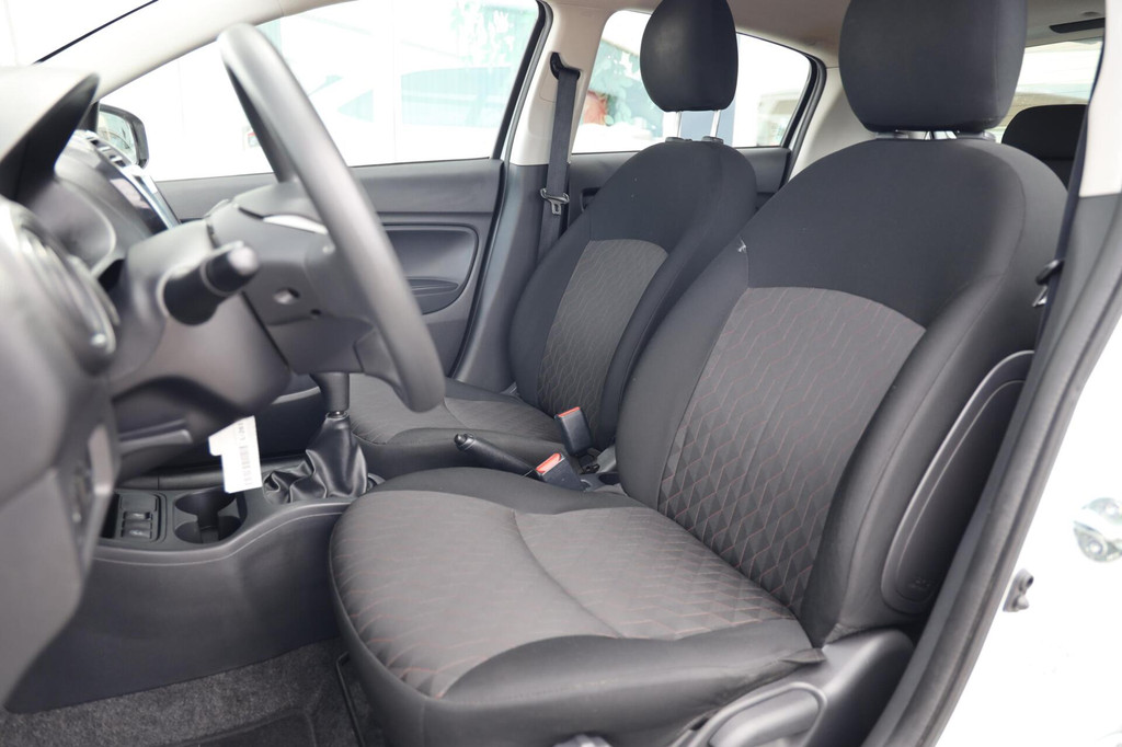 Mitsubishi Space Star (L261DH) met abonnement
