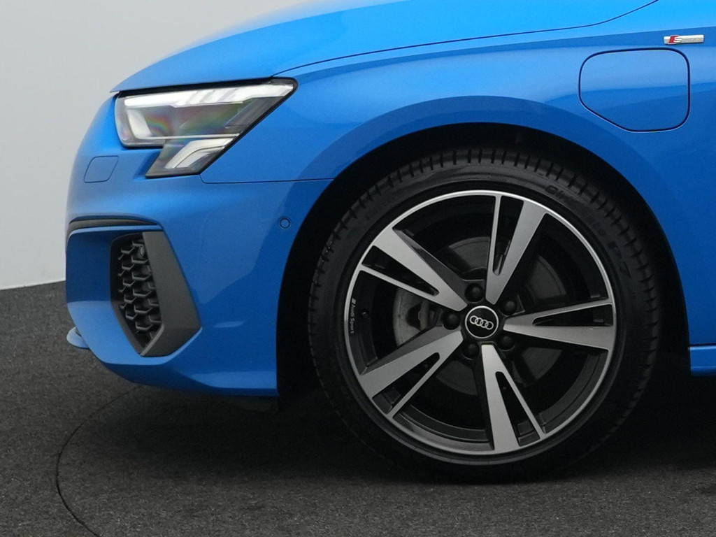 Audi A3 (KHN29D) met abonnement