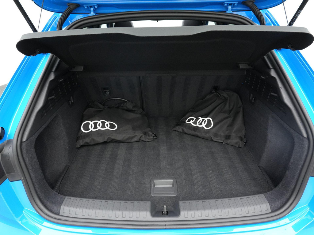 Audi A3 (KHN29D) met abonnement