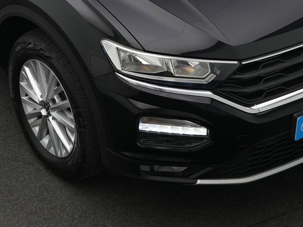 Volkswagen T-Roc (N821XB) met abonnement