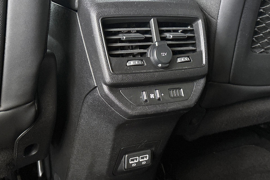 Peugeot 5008 (KKT54B) met abonnement