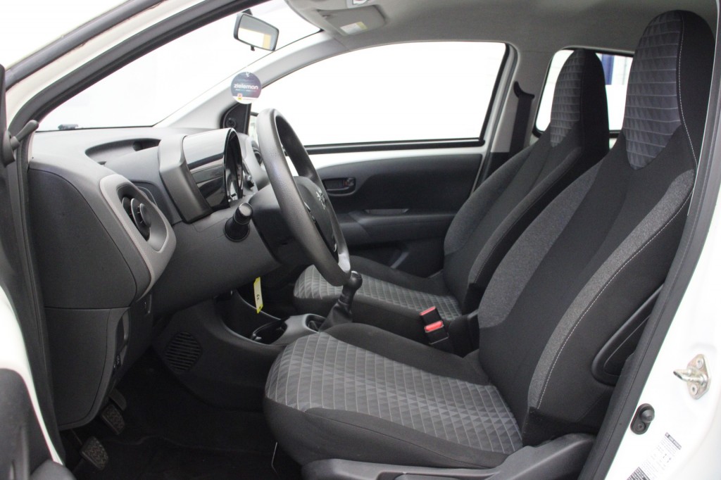 Peugeot 108 (K622XH) met abonnement