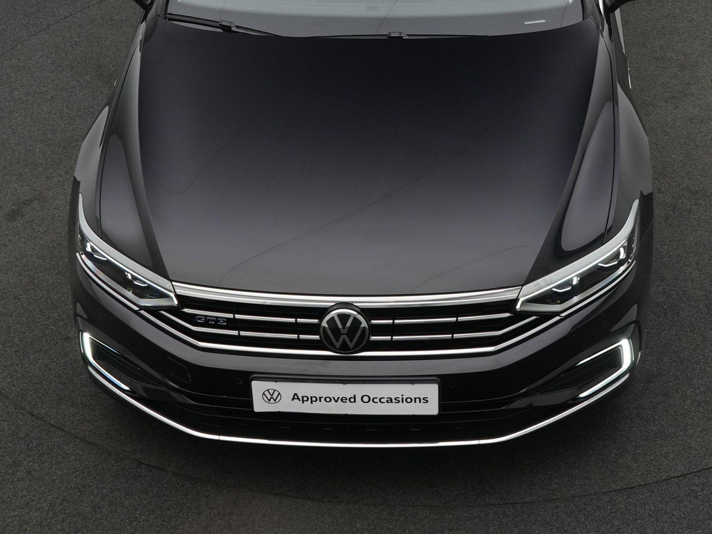 Volkswagen Passat (KJX39F) met abonnement