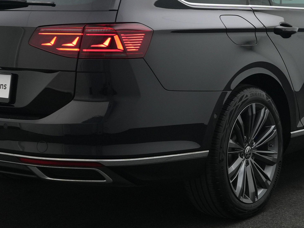 Volkswagen Passat (KJX39F) met abonnement