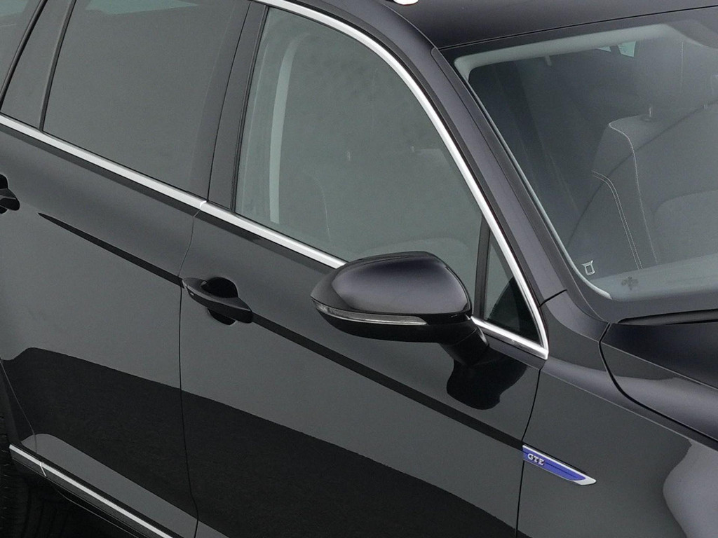 Volkswagen Passat (KJX39F) met abonnement