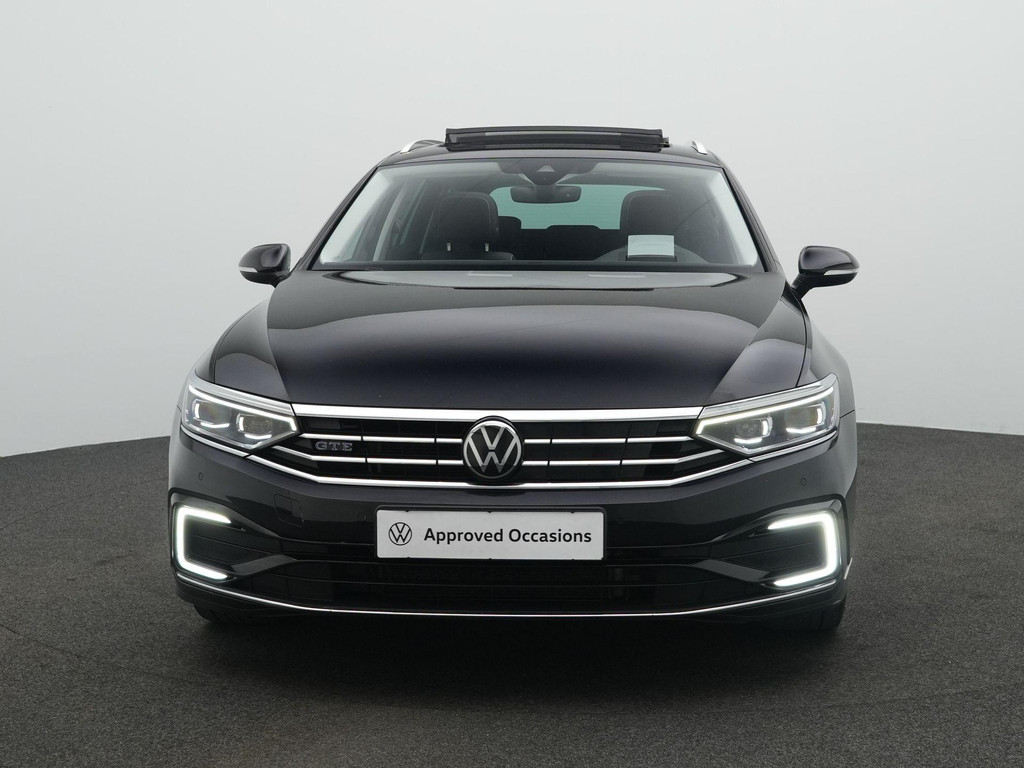 Volkswagen Passat (KJX39F) met abonnement