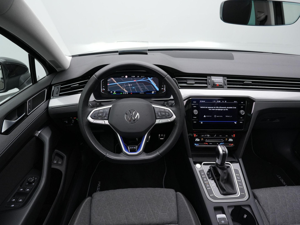 Volkswagen Passat (KJX39F) met abonnement