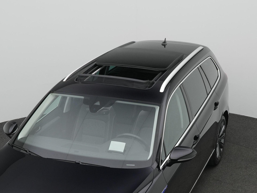 Volkswagen Passat (KJX39F) met abonnement
