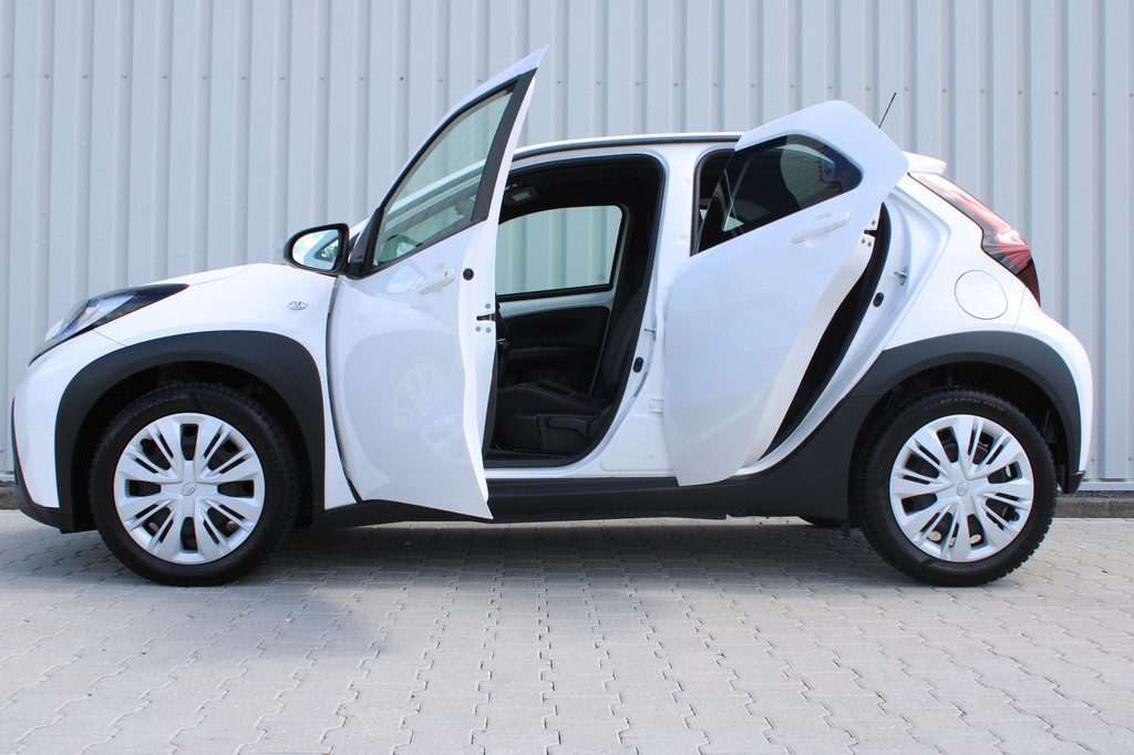 Toyota Aygo X (GSH63T) met abonnement