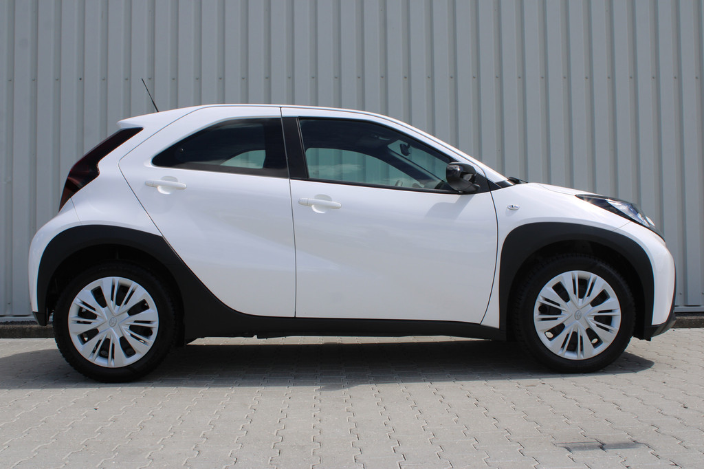 Toyota Aygo X (GSH63T) met abonnement