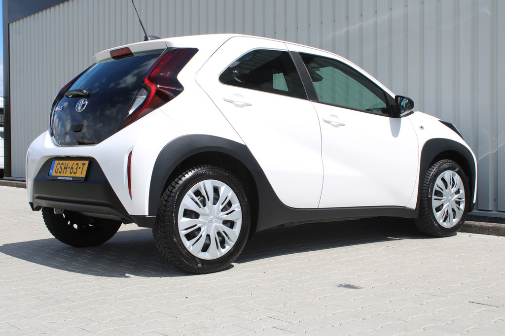 Toyota Aygo X (GSH63T) met abonnement