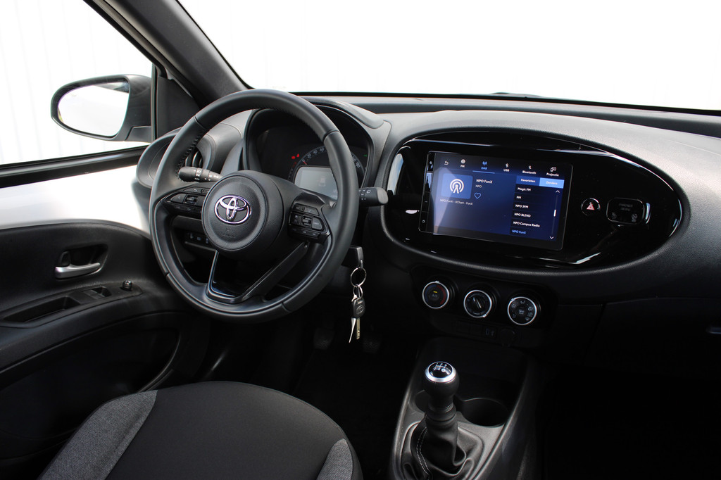 Toyota Aygo X (GSH63T) met abonnement