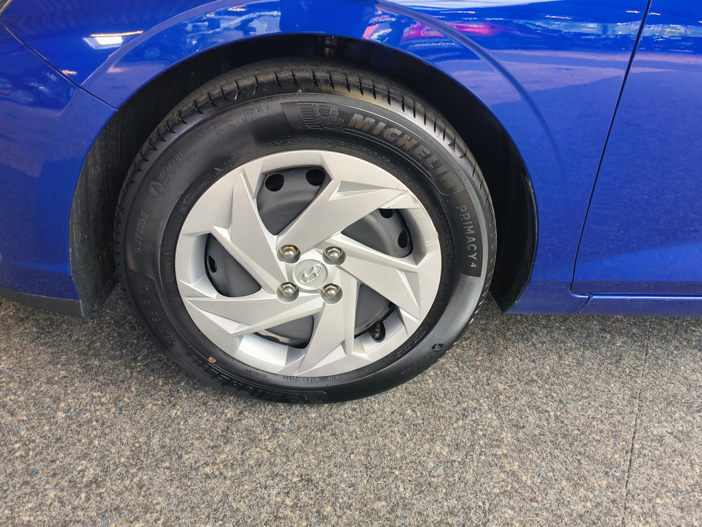 Hyundai i20 (KKV15V) met abonnement