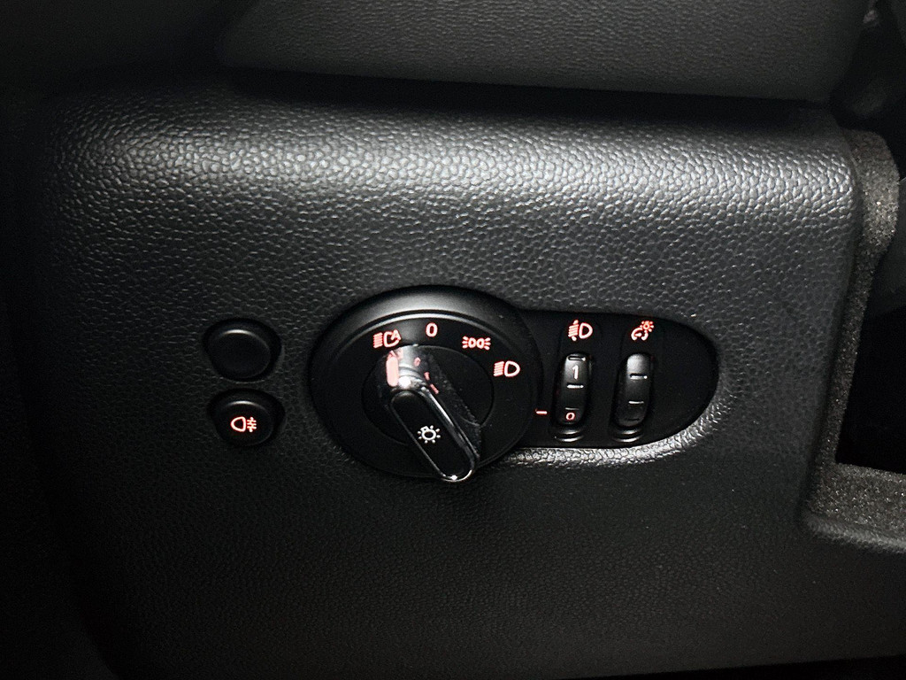 MINI Electric (KJG95K) met abonnement