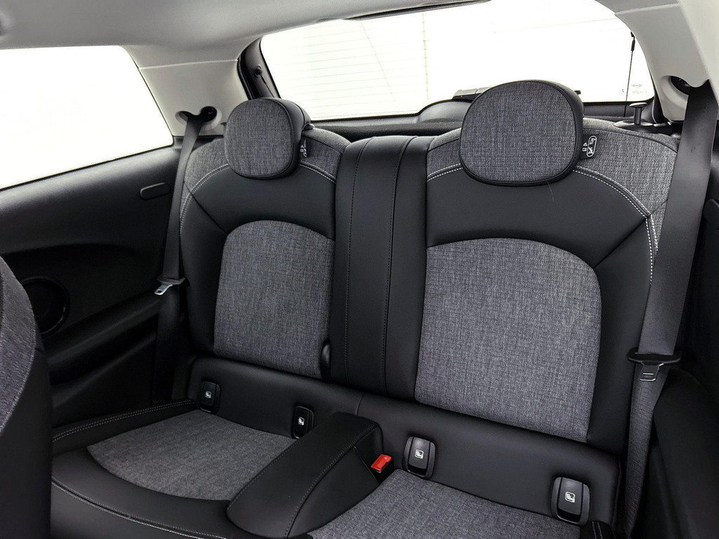 MINI Electric (KJG95K) met abonnement