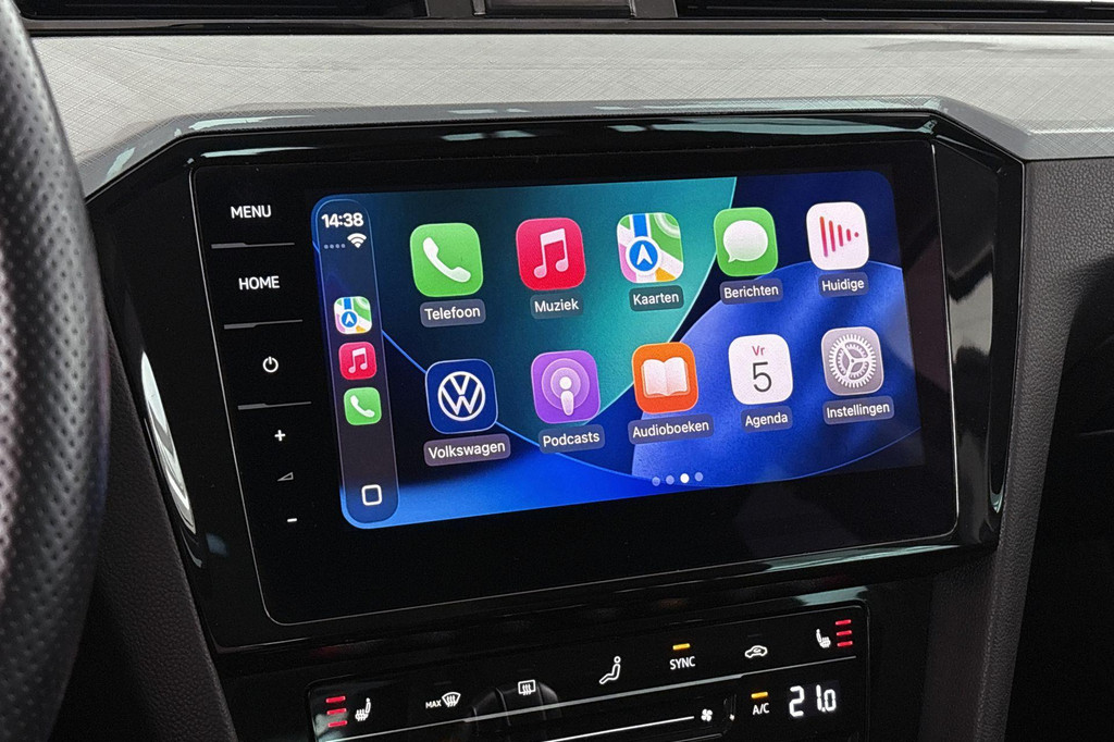 Volkswagen Passat (KJD34J) met abonnement