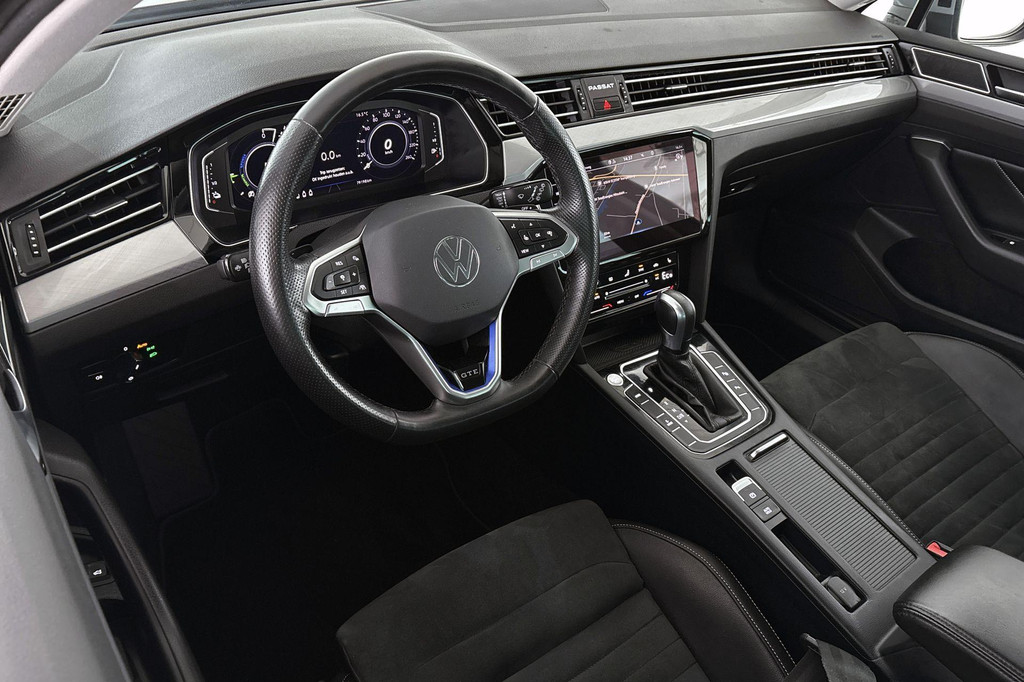 Volkswagen Passat (KJD34J) met abonnement
