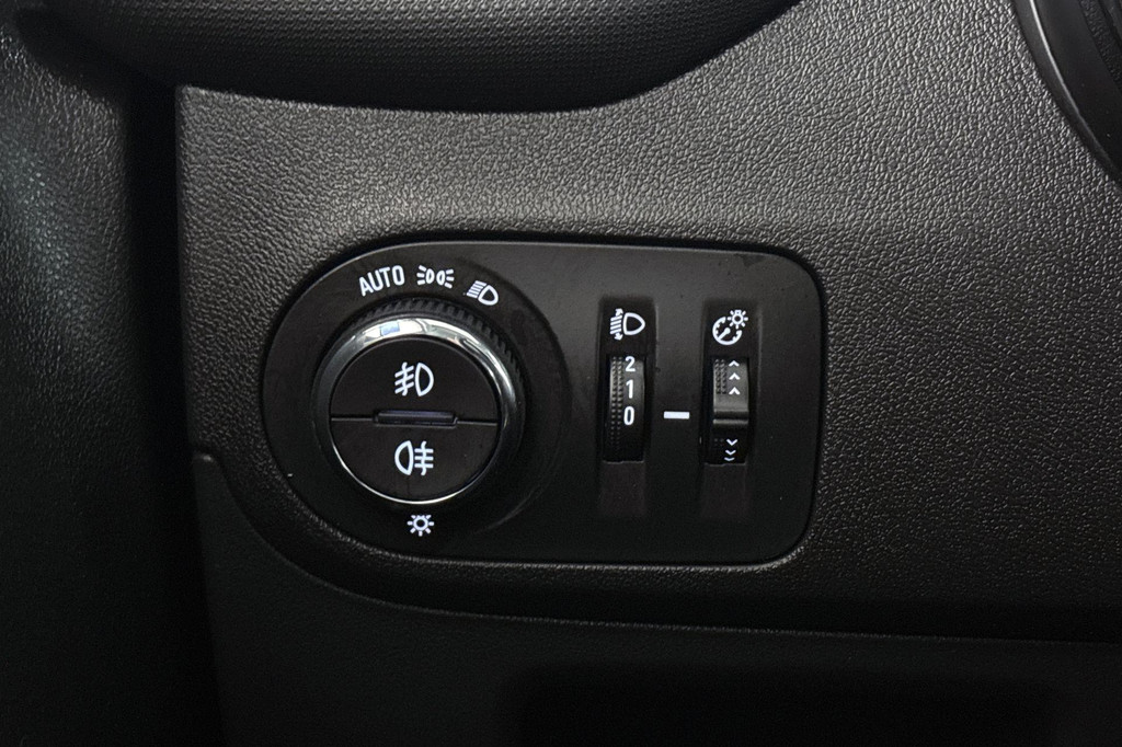 Opel Crossland (R754TV) met abonnement