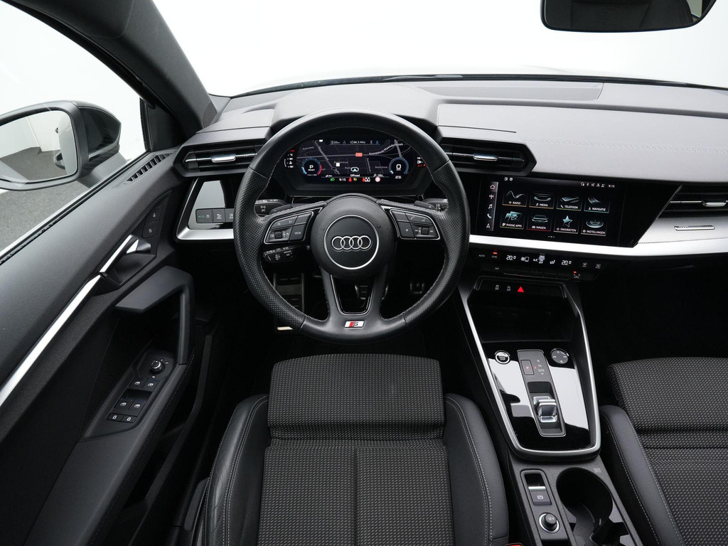 Audi A3 (P375NR) met abonnement
