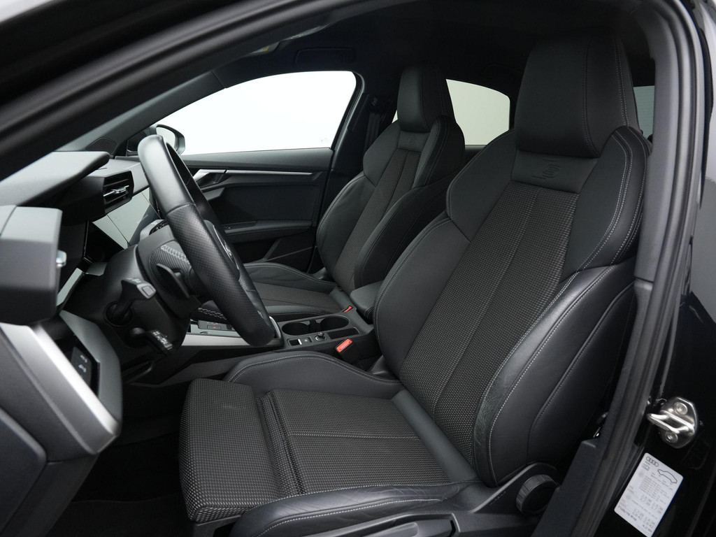 Audi A3 (P375NR) met abonnement