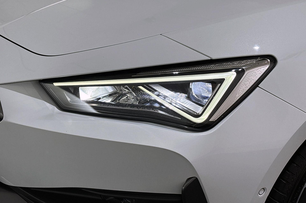 CUPRA Leon Sportstourer (KKZ26D) met abonnement