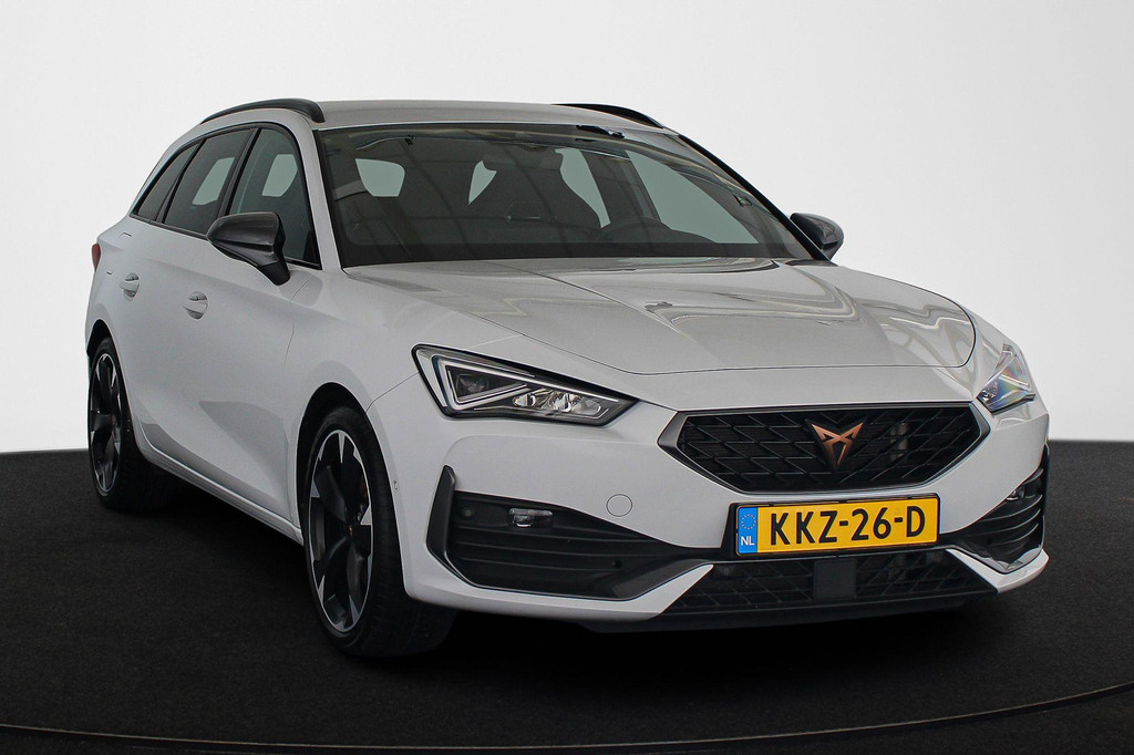 CUPRA Leon Sportstourer (KKZ26D) met abonnement