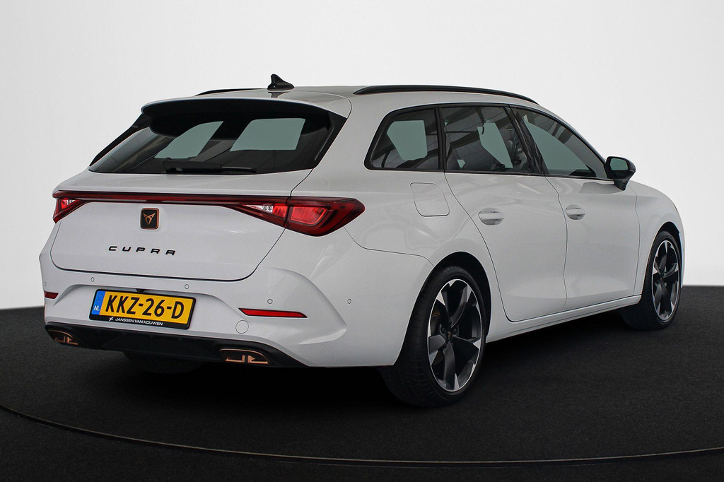 CUPRA Leon Sportstourer (KKZ26D) met abonnement