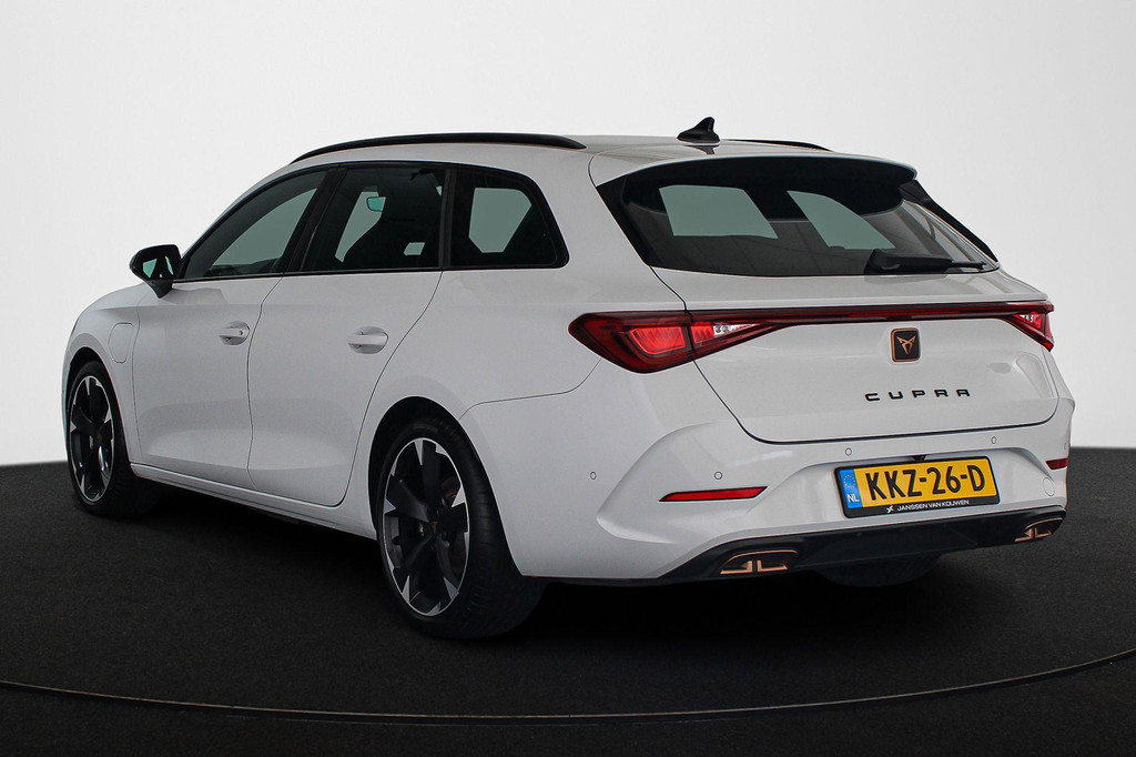 CUPRA Leon Sportstourer (KKZ26D) met abonnement