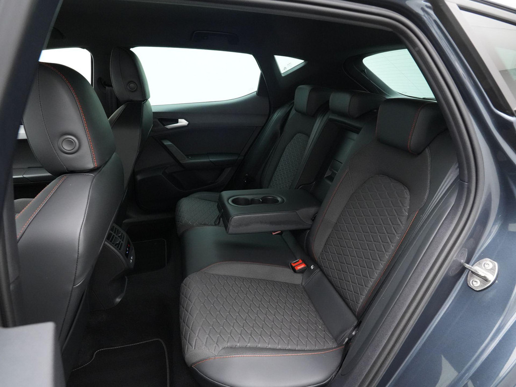 Seat Leon (N909VZ) met abonnement
