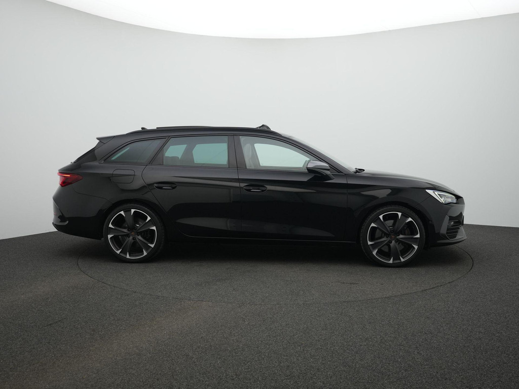 CUPRA Leon Sportstourer (KKZ48D) met abonnement