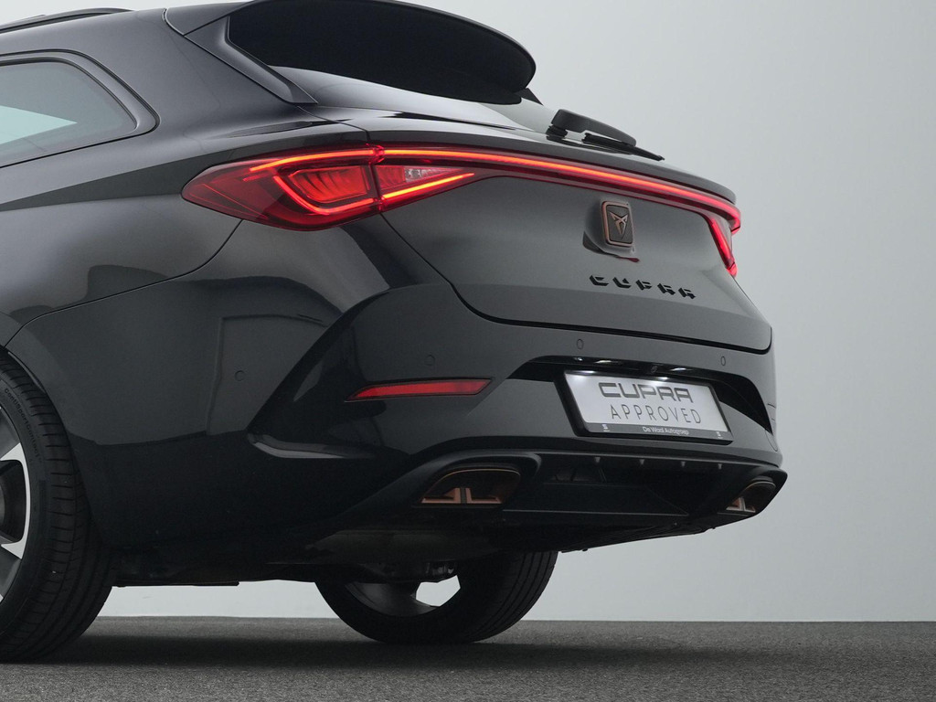 CUPRA Leon Sportstourer (KKZ48D) met abonnement