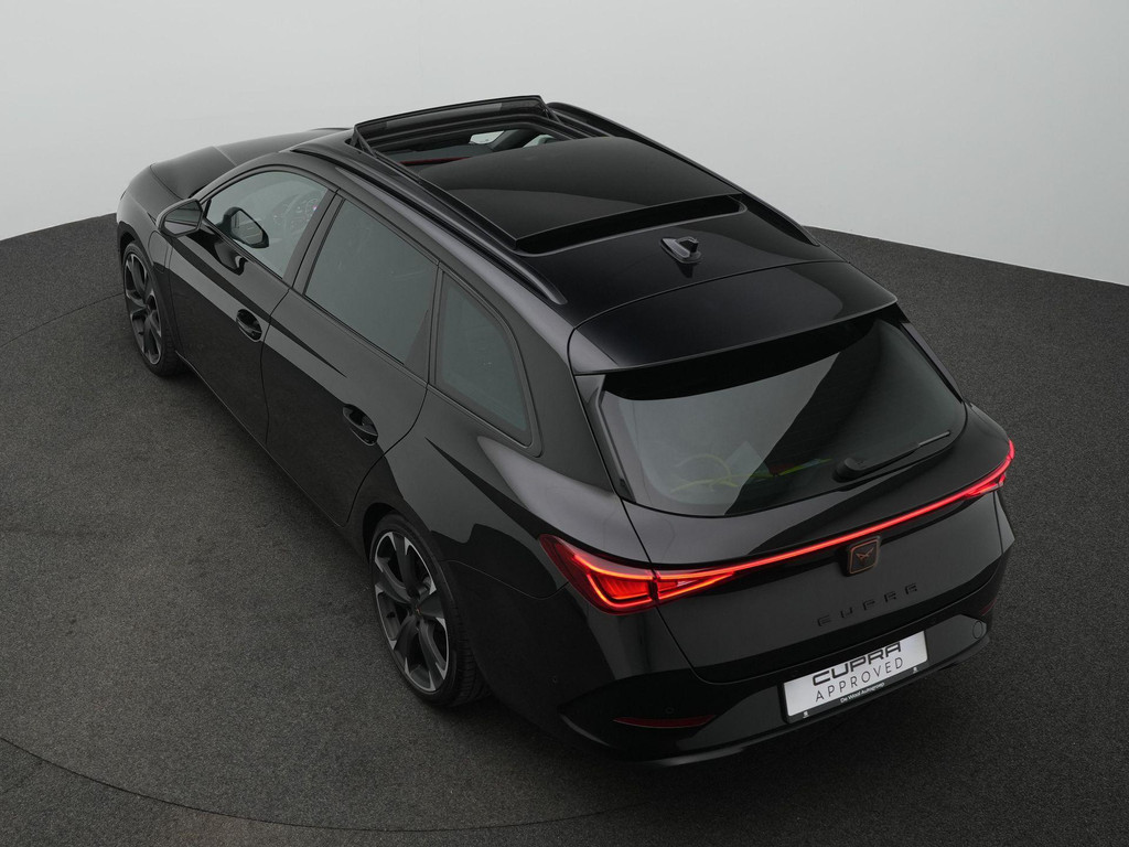 CUPRA Leon Sportstourer (KKZ48D) met abonnement