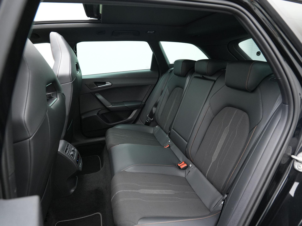 CUPRA Leon Sportstourer (KKZ48D) met abonnement